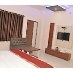 Hotel Gayatri Residency, Agra
