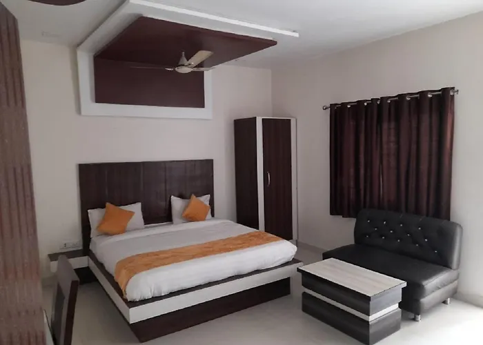 Hotel Gayatri Residency, Agra